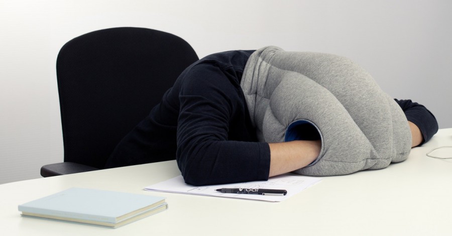 The+ostrich+pillow+is+one+of+the+most+bizarre+gifts+that+can+be+found+on+the+market.