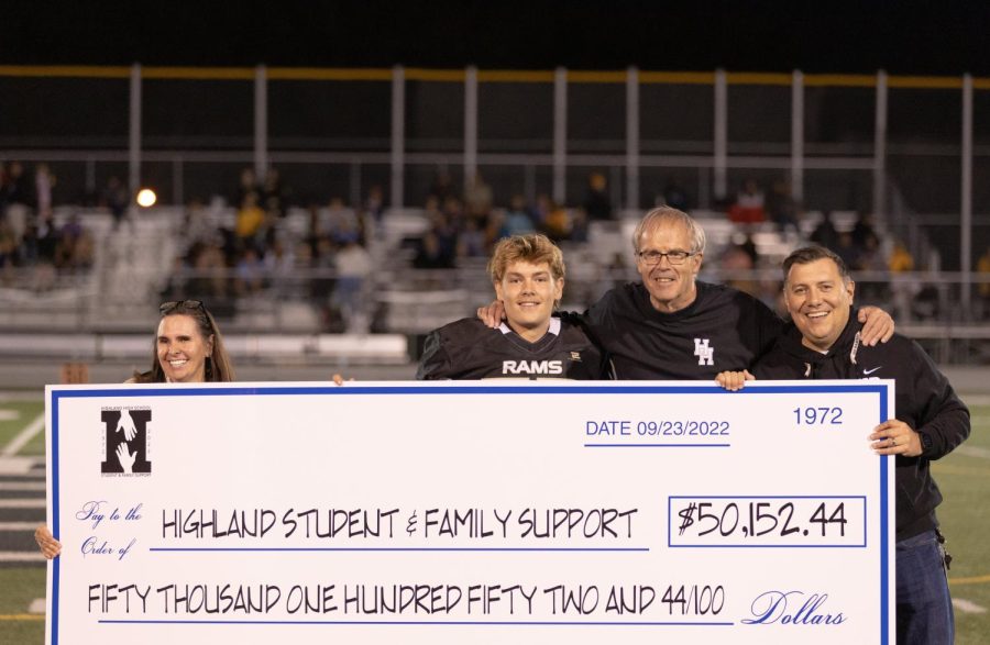 Class of 1972 presents $50K donation to Highland.